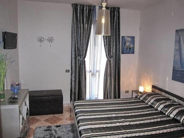 Magralu 2 B&B Алгеро Екстериор снимка